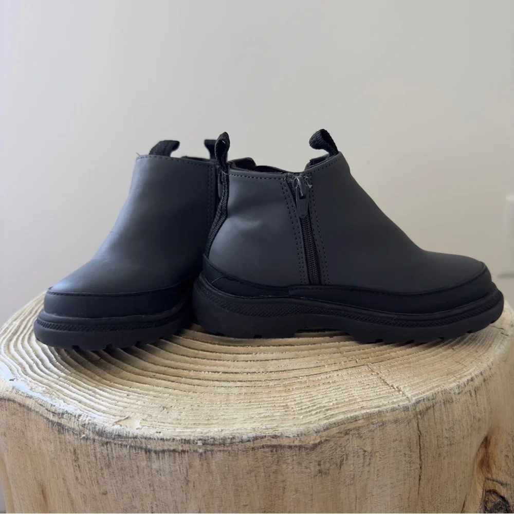 Zara Gray and Black Ankle Toddler Boots EU 24/7.5 US